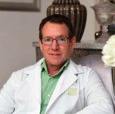Skin-Renewal-Newsletter-March-2018-Editor-Dr-Andre-Truter